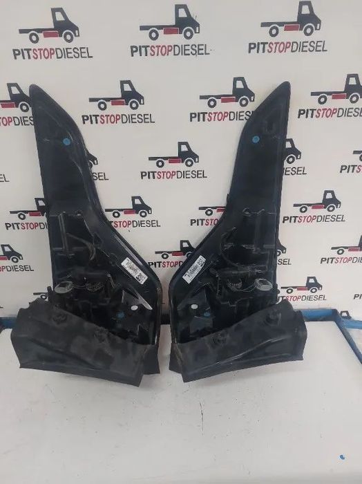 stop dreapta ford kuga 2 2014 2015 2016 2017 2018 2019  gv4113405af  gv4113404ae