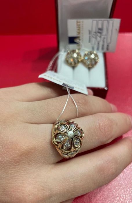 Продам золотой набор