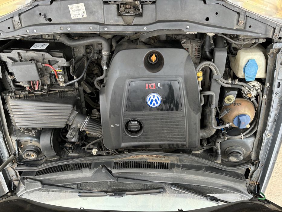 Фолксваген  Бора 1.9 101 к.с за части.