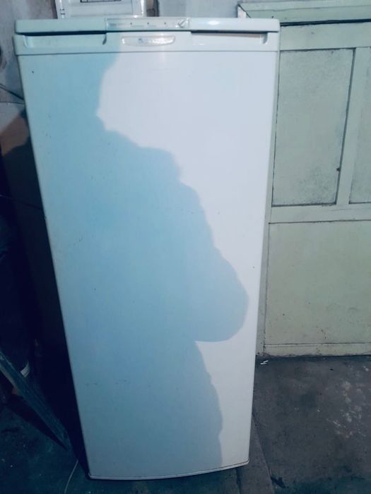 Продам морозильник в отличном состоянии.