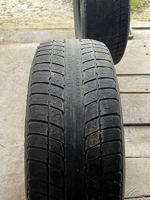 Продам резину всесезонка