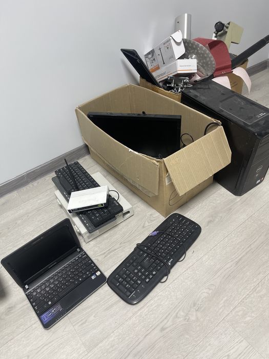 Принтер и компьютер