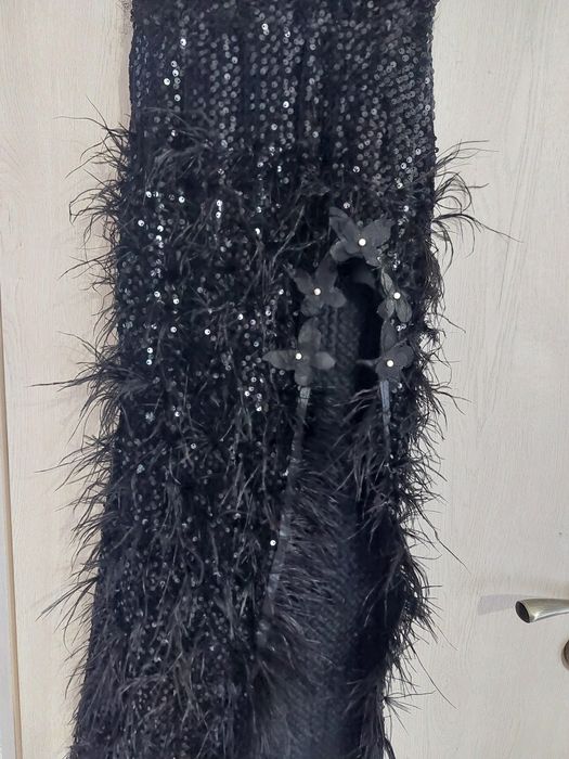 Прекрасна рокля за малка принцеса