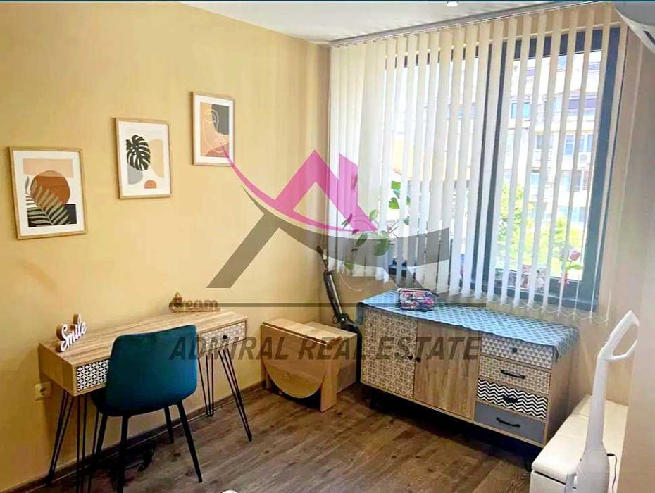 Дава се под наем Двустаен апартамент в Варна, Център - 50 кв.м за 458.49 € - Снимка #4