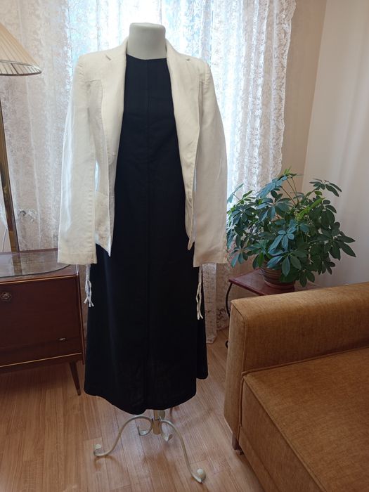 Продам женские вещи.