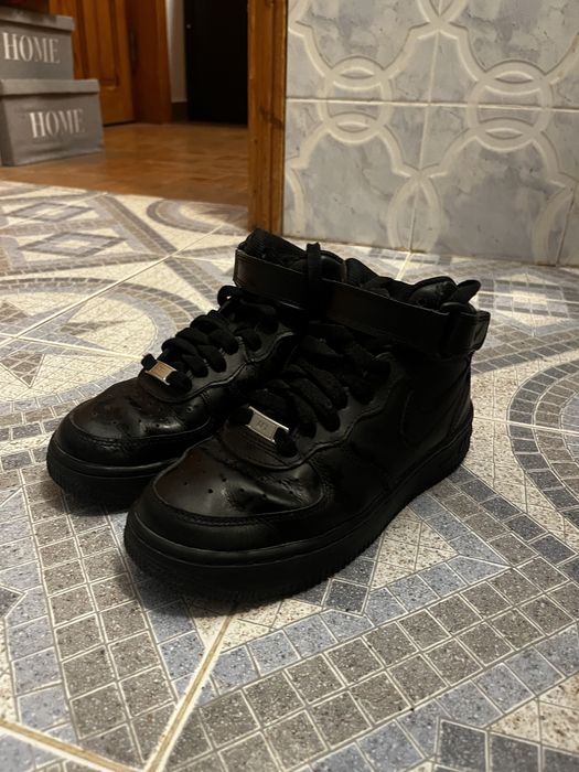 Air Force 1 Mid marimea 36 Negru