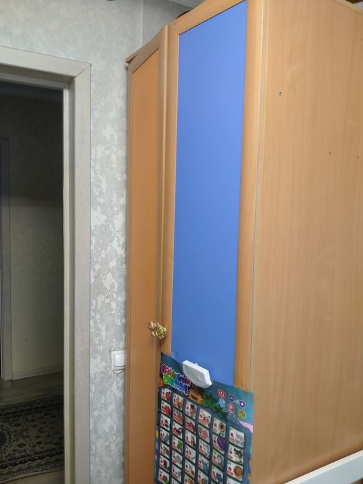 Продам два шкафчика