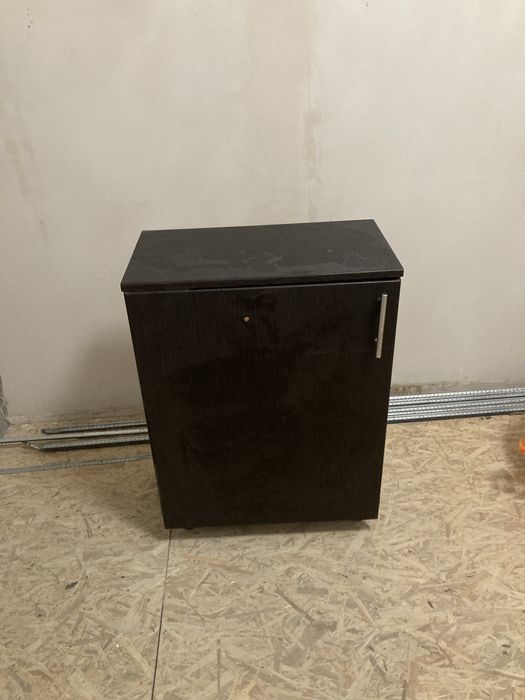 Продам шкаф для санузла