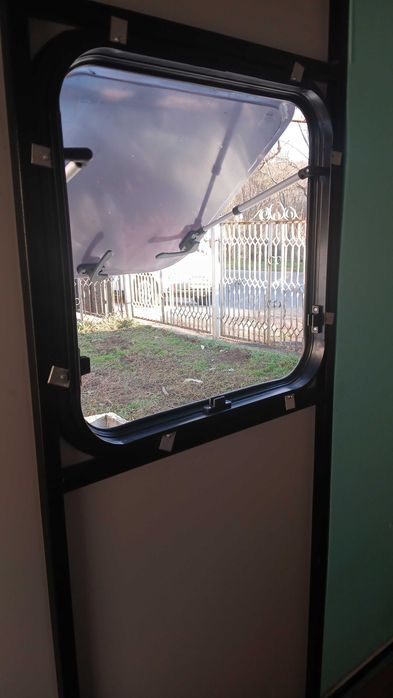 Ново къмпинг ремарке