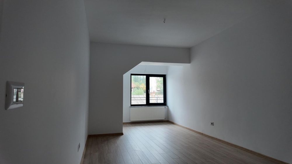 Vânzare apartamente