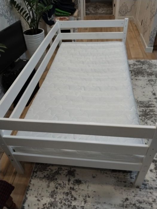 Продам кровать 185х95