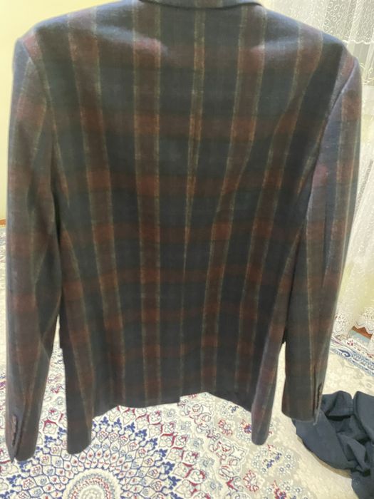 Продаеться костюм