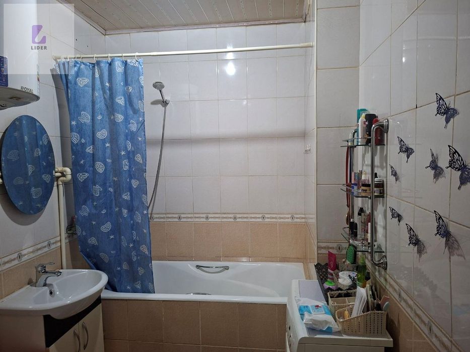 Продается 4 х комнатная квартира. Новостройка. Поворот.