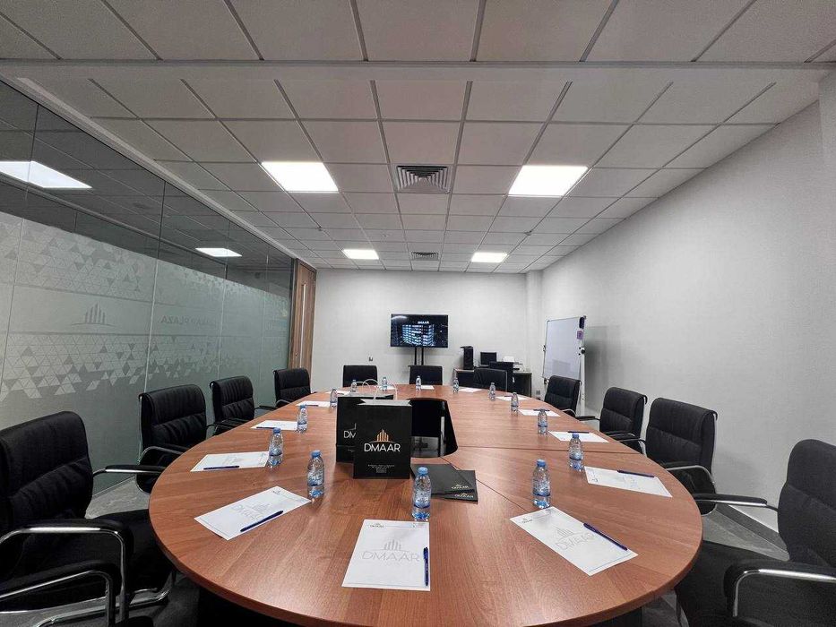 Конференц зал на 15 человек в центре города |DMAAR PLAZA|