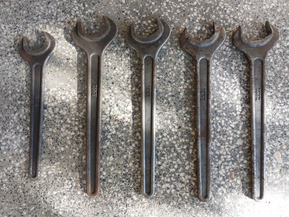 Гаечни ключове 46, 55, 60, 65, 70