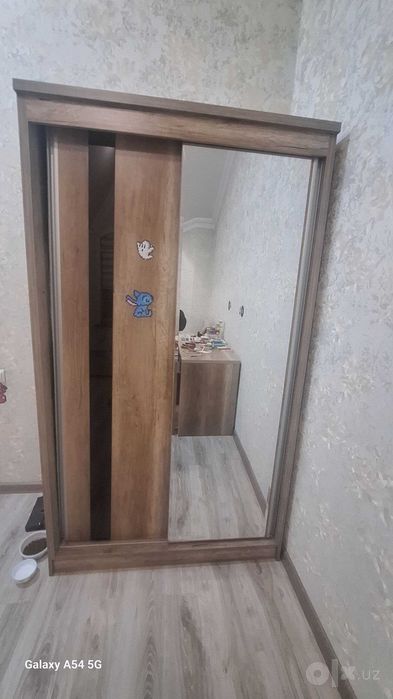 Продаётся шкафи в хорошем состоянии!