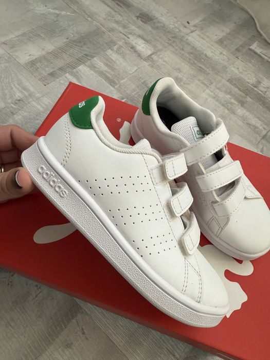 Lot adidasi marimea 30