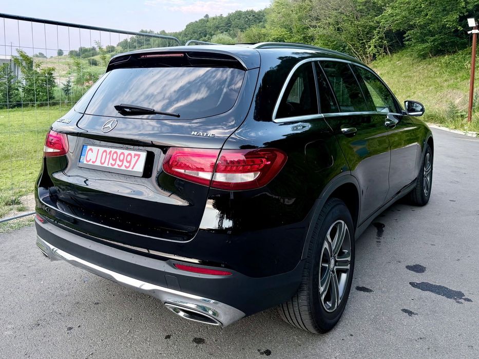 Mercedes-Benz GLC Glc 300, full dotari 4x4