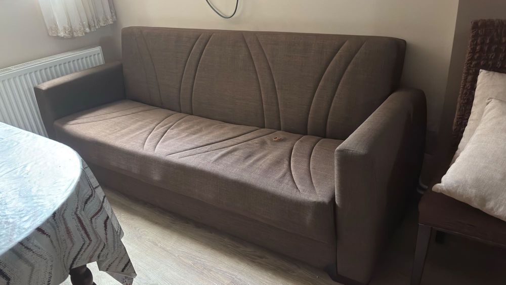 Продавам диван клик клак с ракла