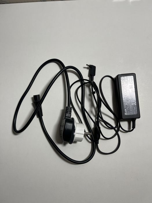 Noutbuk acer aspire 3