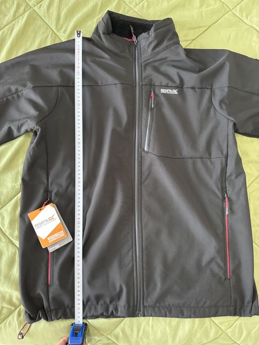 Jacheta geaca Regatta, softshell , impermeabila , calduroasa