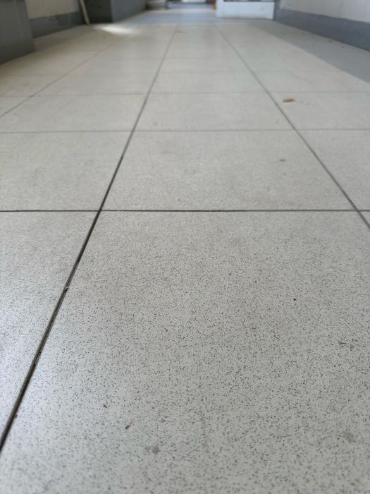 Италиански гранитоглес 30х30см. втора употреба