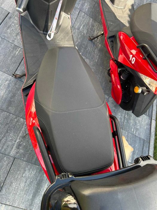 Scuter electric .ambele la 4500 lei