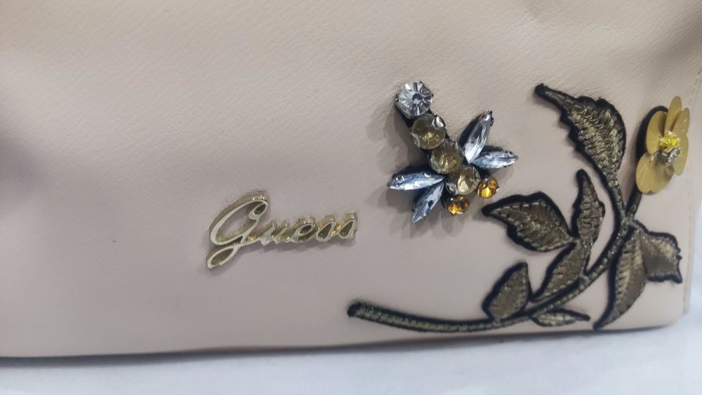 Guess Голяма красота Оригинална