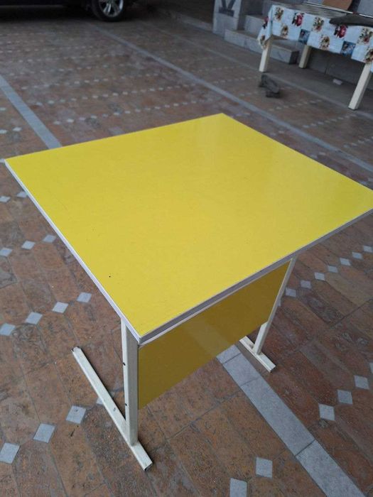 Парталар Б/У унчалик куп ишлатинилмаган почти новый.