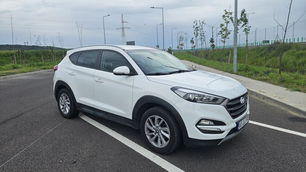 Hyundai tucson 2017 1.7 motorina automat