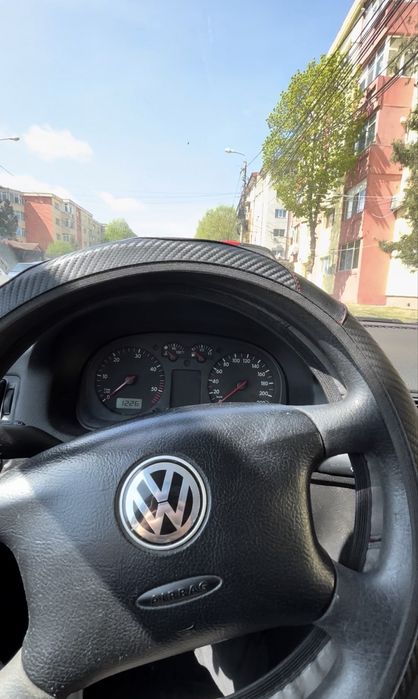 VOLKSWAGEN Golf 2002 — imagine 2