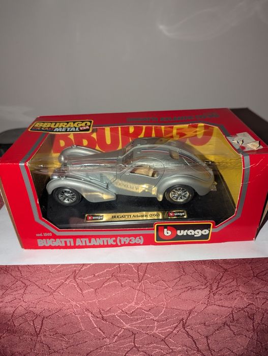 De vânzare mașinuță Bugatti
