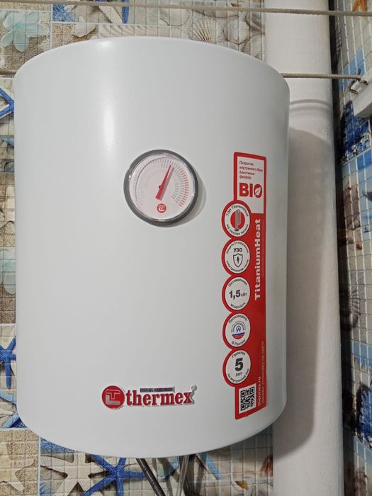 Титан водонагреватель 30 л