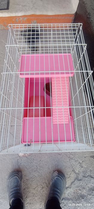 Продам клетку для хомяков.