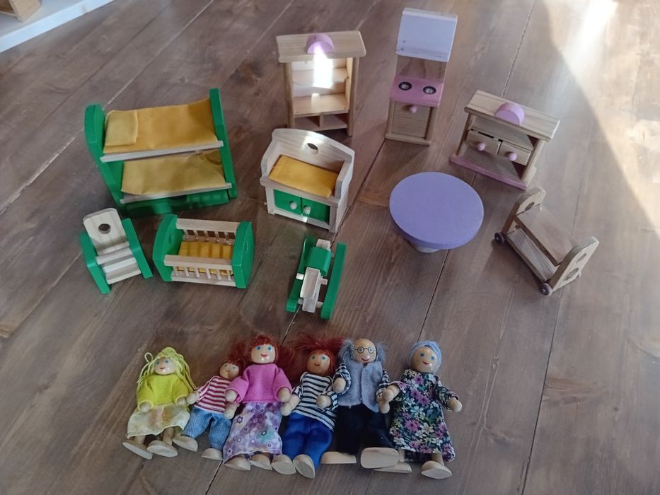 Детска къщичка за кукли. Ретро