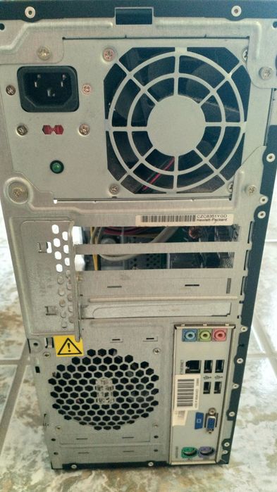Компютър HP Compaq
