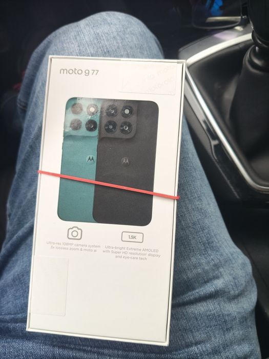 MOTOROLA G77 de 256 GB nou factura garantie