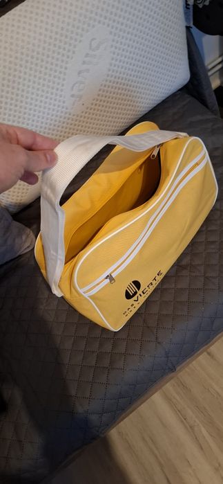 Geanta sala sport 40 x 25 x 15 cm + 10 lei livrarea !!!