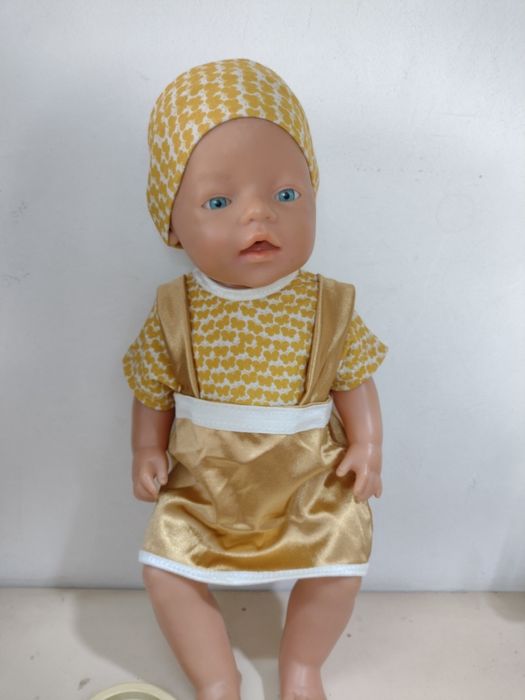 Дрехи за кукли бебета