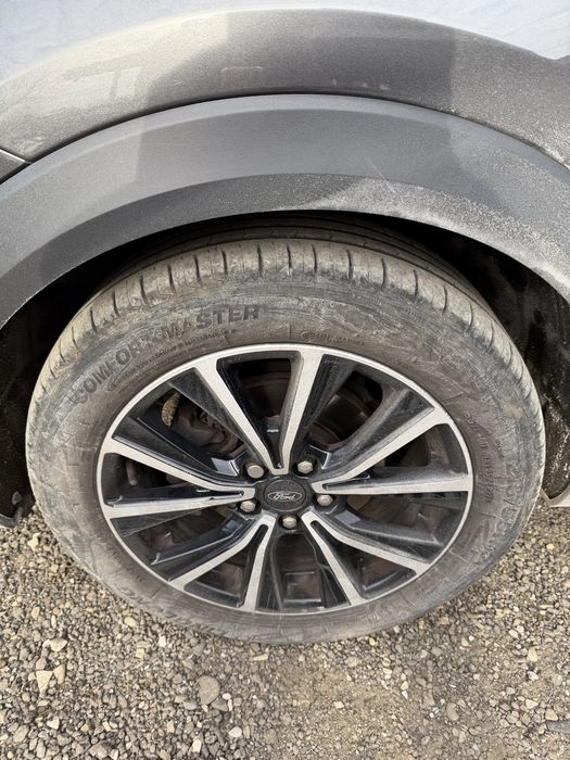 Jante / Roti Ford Puma 215 55 17, Good Year Vara, dot 2022