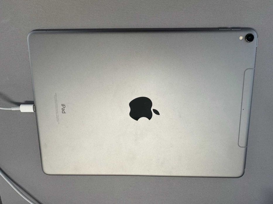 Apple Ipad Pro 10.5, 64Gb, Wi-Fi + sim karta, Gray