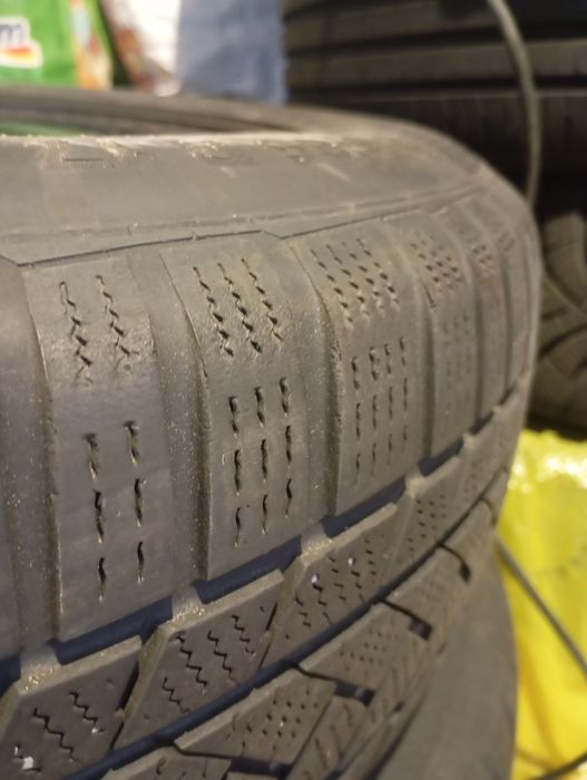 Джанти с гуми 215/65/R17