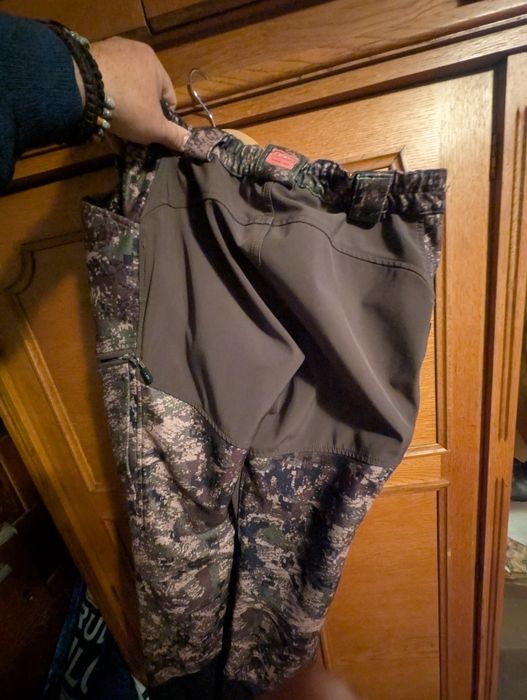 Vand pantaloni Vanatoare Hart