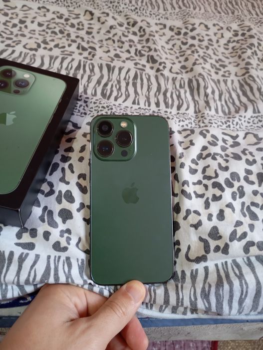 Айфон 13про в хорошем состоянии