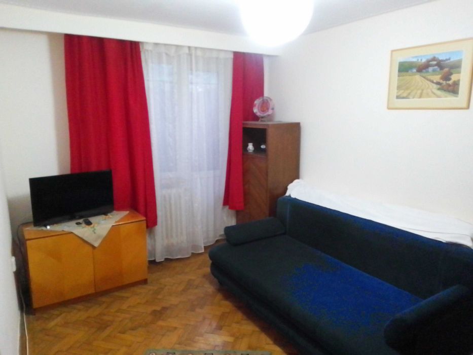 Proprietar - Ap. 2 Camere Bvd. 1 Decembrie (Fostul Cinema Patria) Linistit / Parc