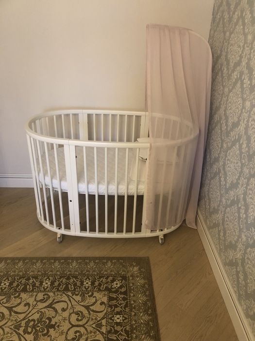 Продам новую детскую кроватку