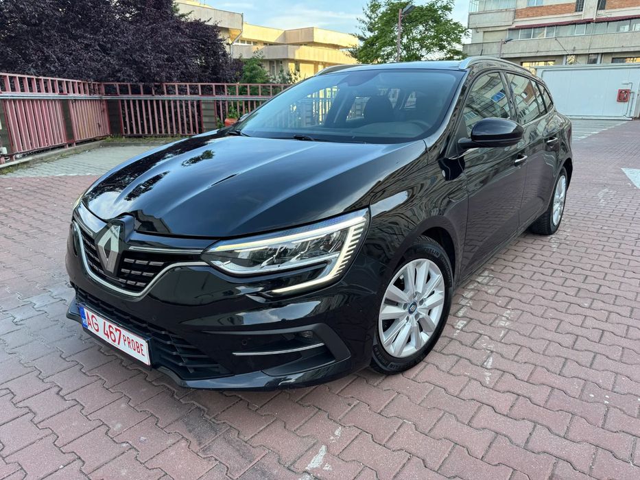 Renault Megane 1598cm3/E-TECH plug-In/camera/ACC/Full LED/Rate/Garantie3ANI/Euro6