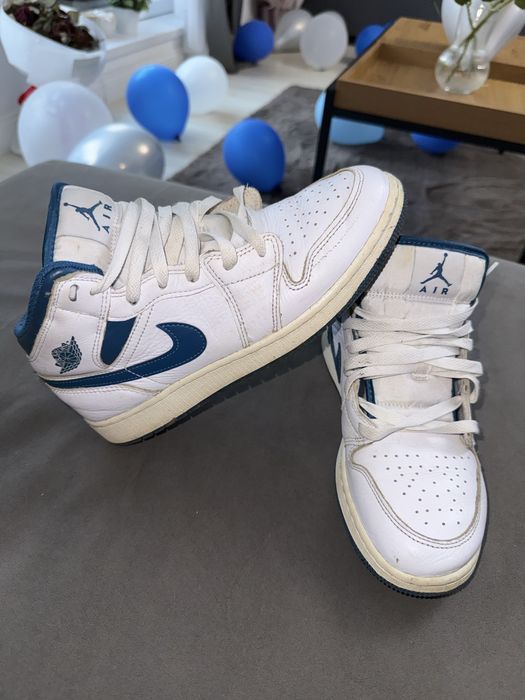 air jordan 1 mid SE