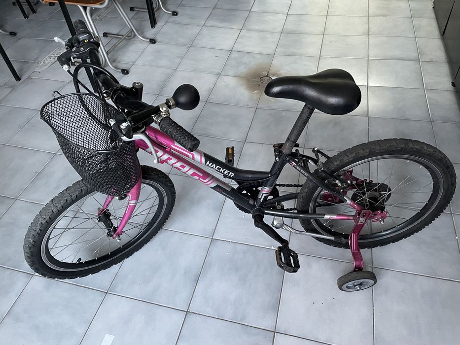 Намалям- Велосипед Drag Hacker с допълнителни стрснични колелета