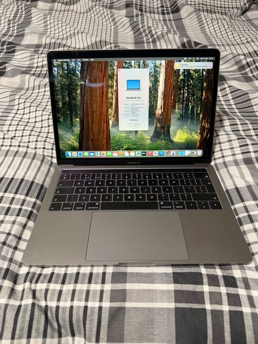 MacBook Pro 13 inch 2019